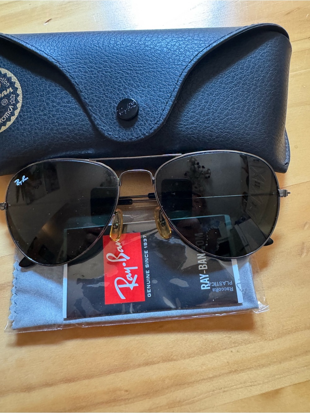 Ray-Ban Aviator Sunglasses in Black with Black Lenses